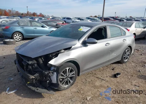 2022 Kia Forte Lxs из США, поврежденный, VIN 3KPF24AD9NE464920